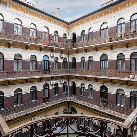 Luxurious Downtown Family Suite Budapest Kültér fotó