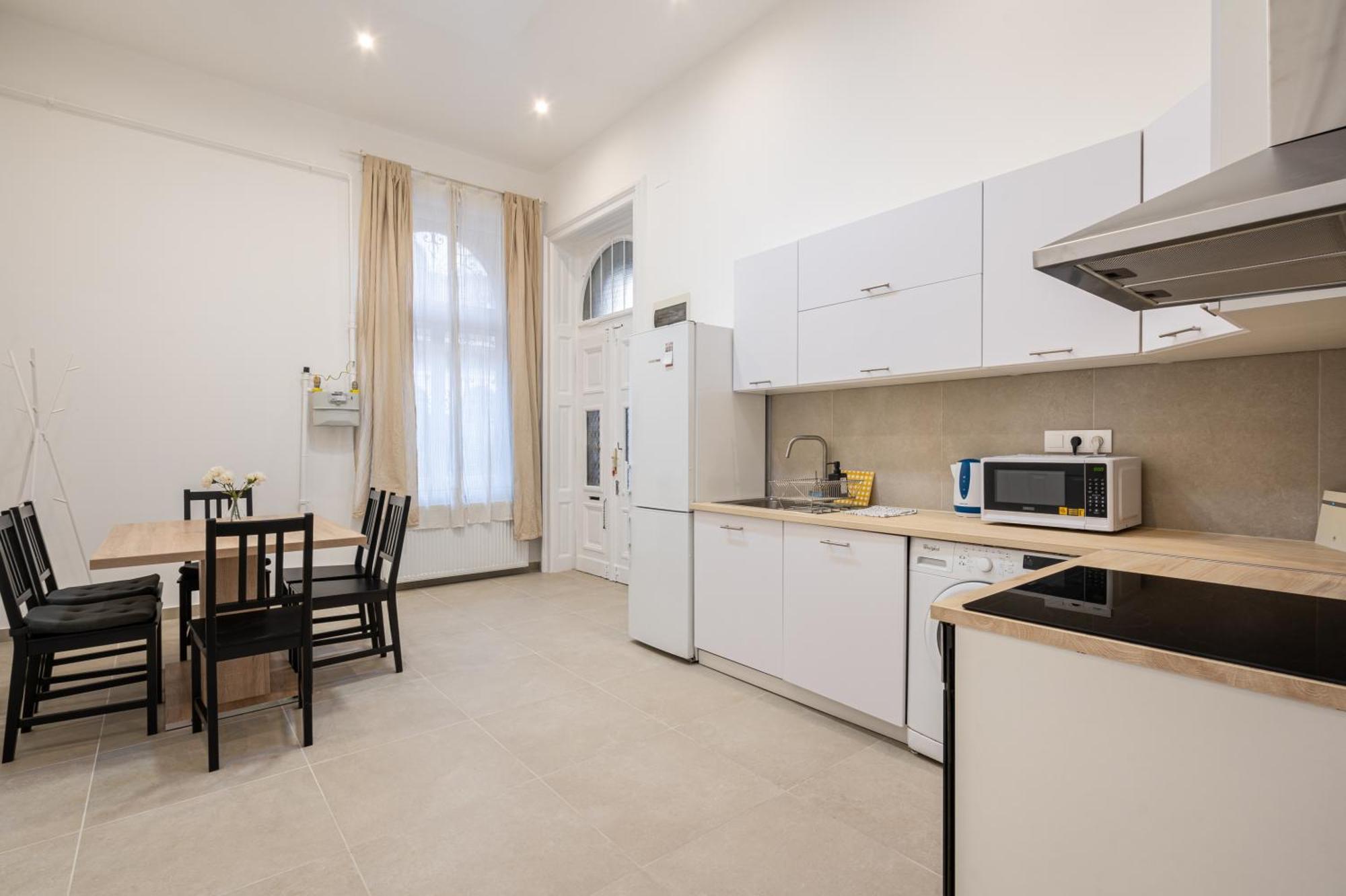 Luxurious Downtown Family Suite Budapest Kültér fotó